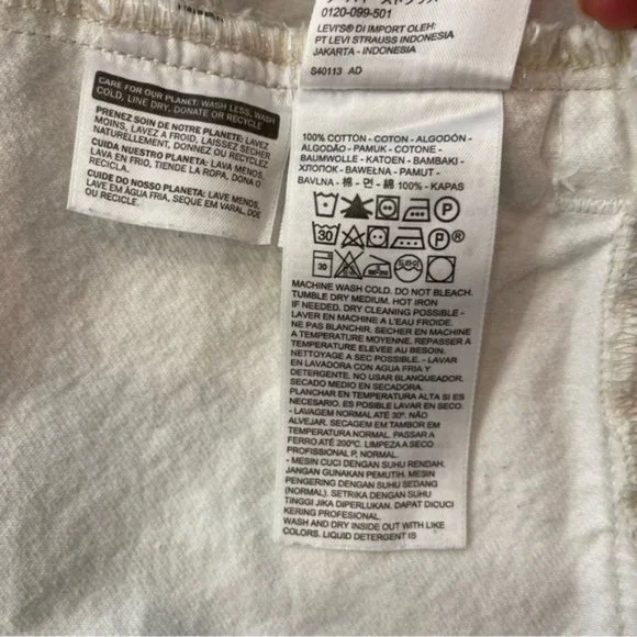 Levi's Men's White Out Trucker Jean Jacket Size Medium Cotton Long Sleeve - Picture 4 of 6